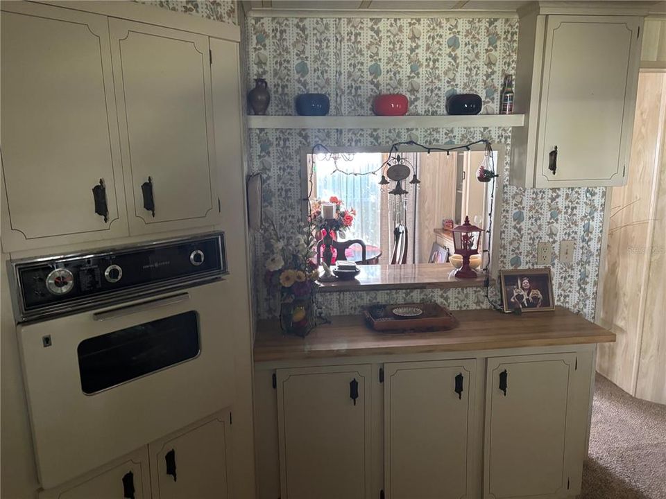 На продажу: $124,900 (2 спален, 2 ванн, 1518 Квадратных фут)