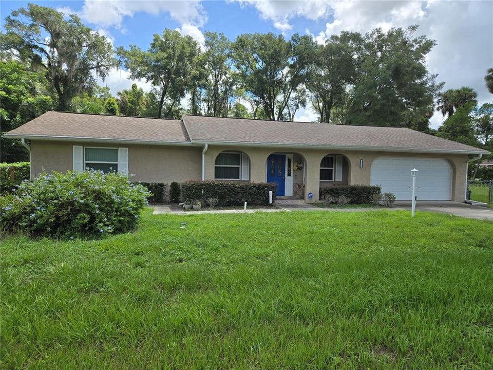 Recently Sold: $339,900 (3 beds, 2 baths, 1837 Square Feet)