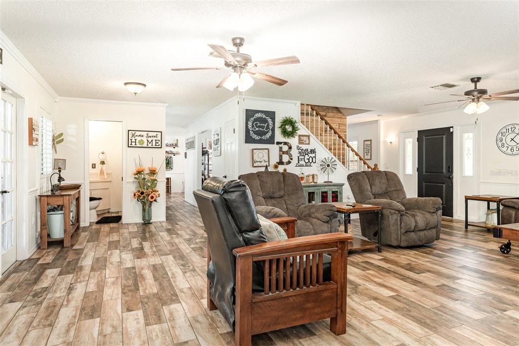 For Sale: $635,000 (4 beds, 2 baths, 3486 Square Feet)