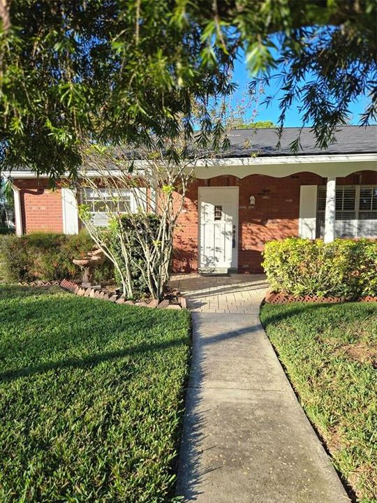 待售: $385,000 (3 贝兹, 2 浴室, 1614 平方英尺)