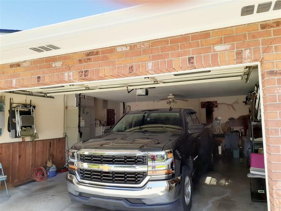 待售: $385,000 (3 贝兹, 2 浴室, 1614 平方英尺)