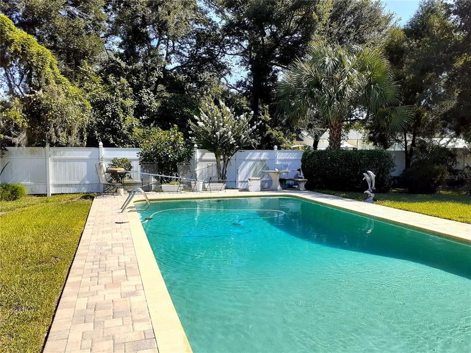 待售: $385,000 (3 贝兹, 2 浴室, 1614 平方英尺)