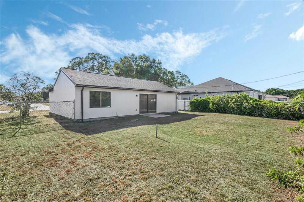 待售: $240,000 (3 贝兹, 2 浴室, 948 平方英尺)