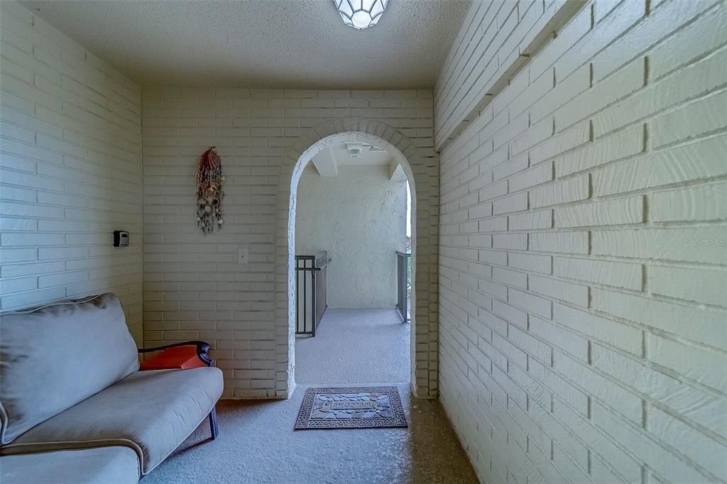 For Rent: $4,500 (2 beds, 2 baths, 1050 Square Feet)