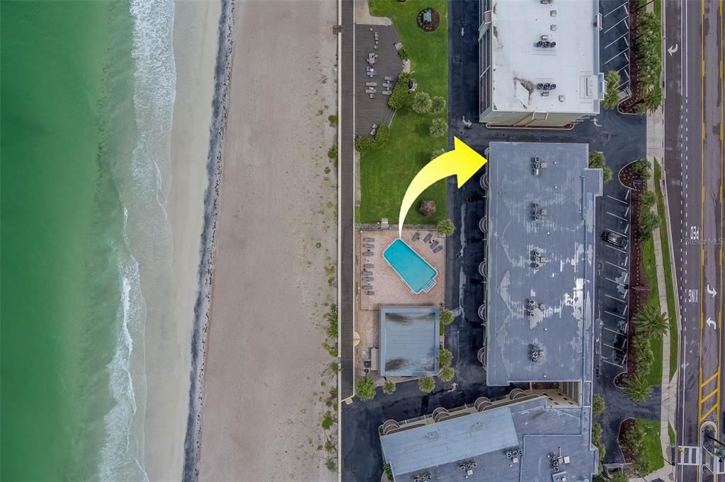 For Rent: $4,500 (2 beds, 2 baths, 1050 Square Feet)