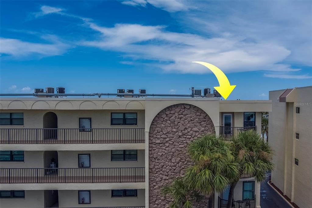 For Rent: $4,500 (2 beds, 2 baths, 1050 Square Feet)