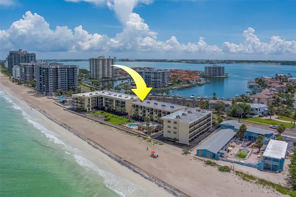 For Rent: $4,500 (2 beds, 2 baths, 1050 Square Feet)