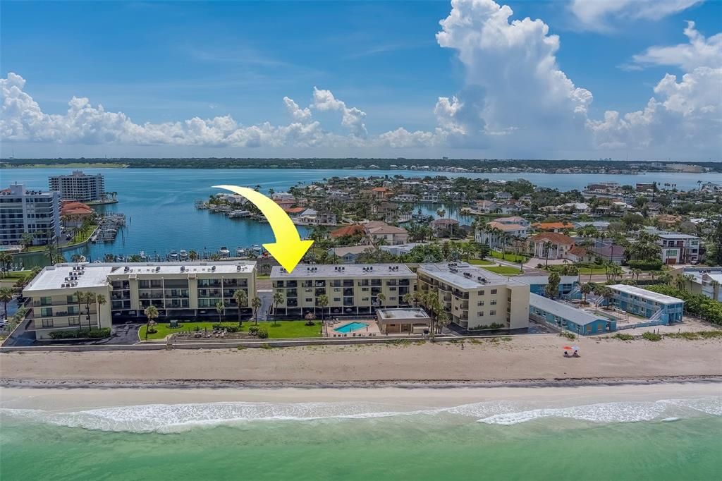 For Rent: $4,500 (2 beds, 2 baths, 1050 Square Feet)