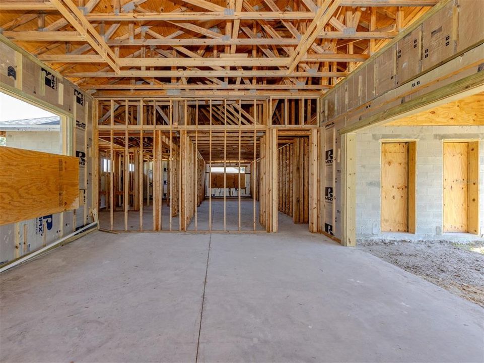 For Sale: $975,000 (7 beds, 6 baths, 4036 Square Feet)