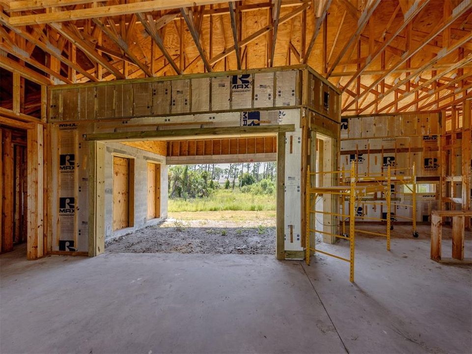 For Sale: $975,000 (7 beds, 6 baths, 4036 Square Feet)