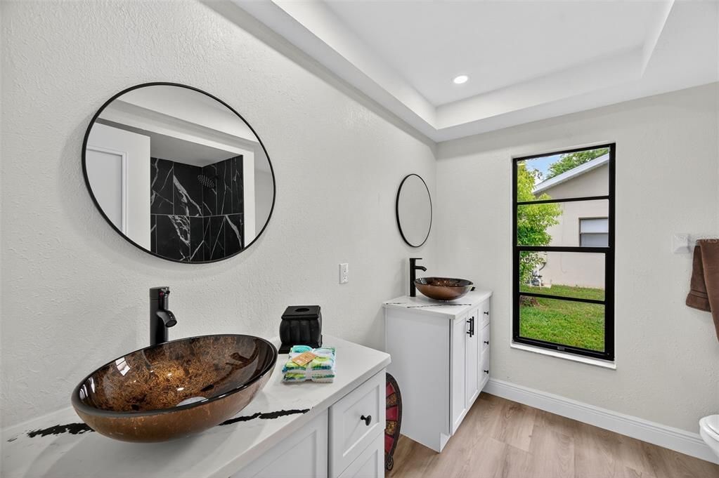 For Sale: $350,000 (3 beds, 2 baths, 2011 Square Feet)