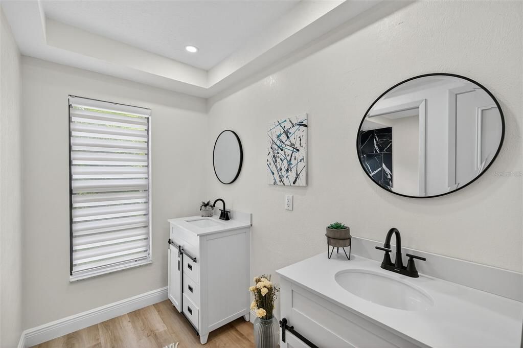 For Sale: $350,000 (3 beds, 2 baths, 2011 Square Feet)