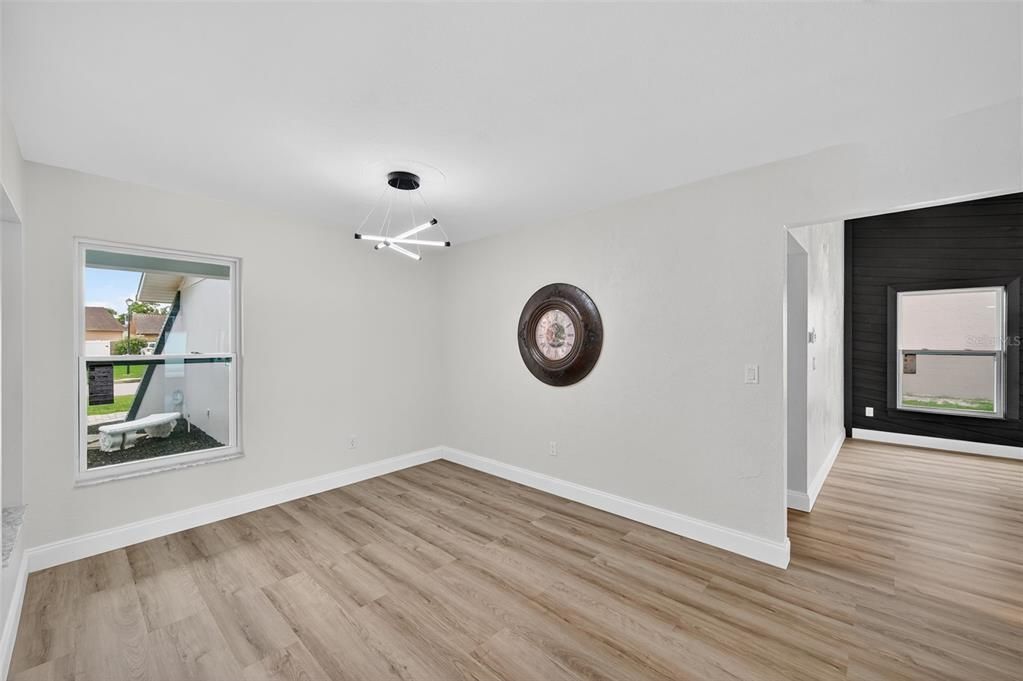 For Sale: $350,000 (3 beds, 2 baths, 2011 Square Feet)