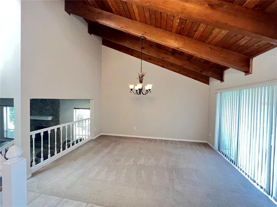 Active With Contract: $2,800 (3 beds, 3 baths, 2318 Square Feet)