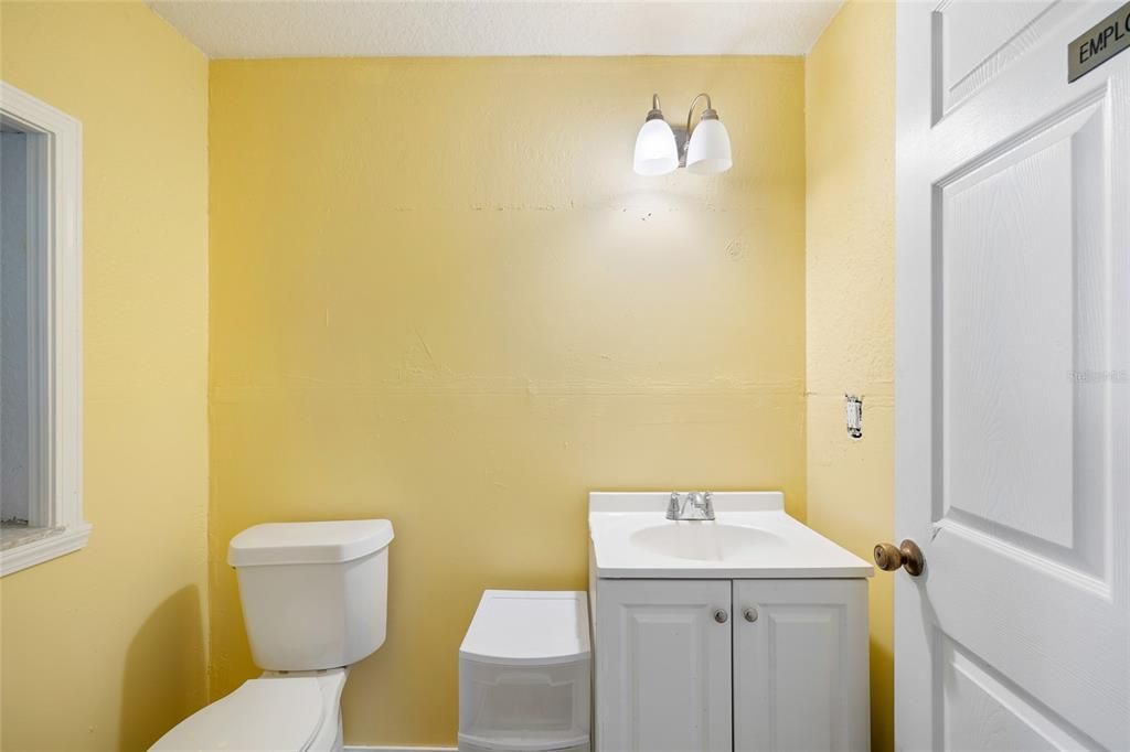 待售: $2,200,000 (0 贝兹, 0 浴室, 2336 平方英尺)