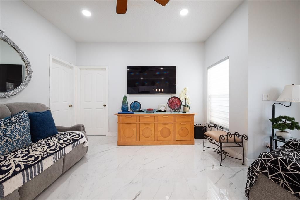 待售: $580,000 (3 贝兹, 2 浴室, 1594 平方英尺)