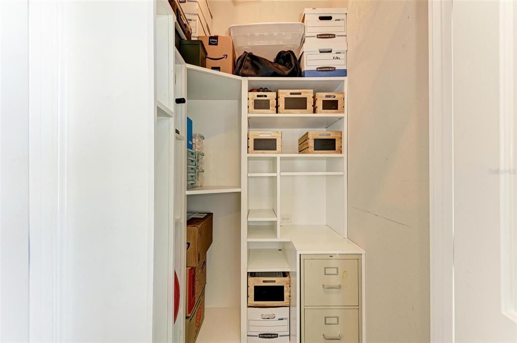 Activo con contrato: $824,900 (3 camas, 3 baños, 1994 Pies cuadrados)