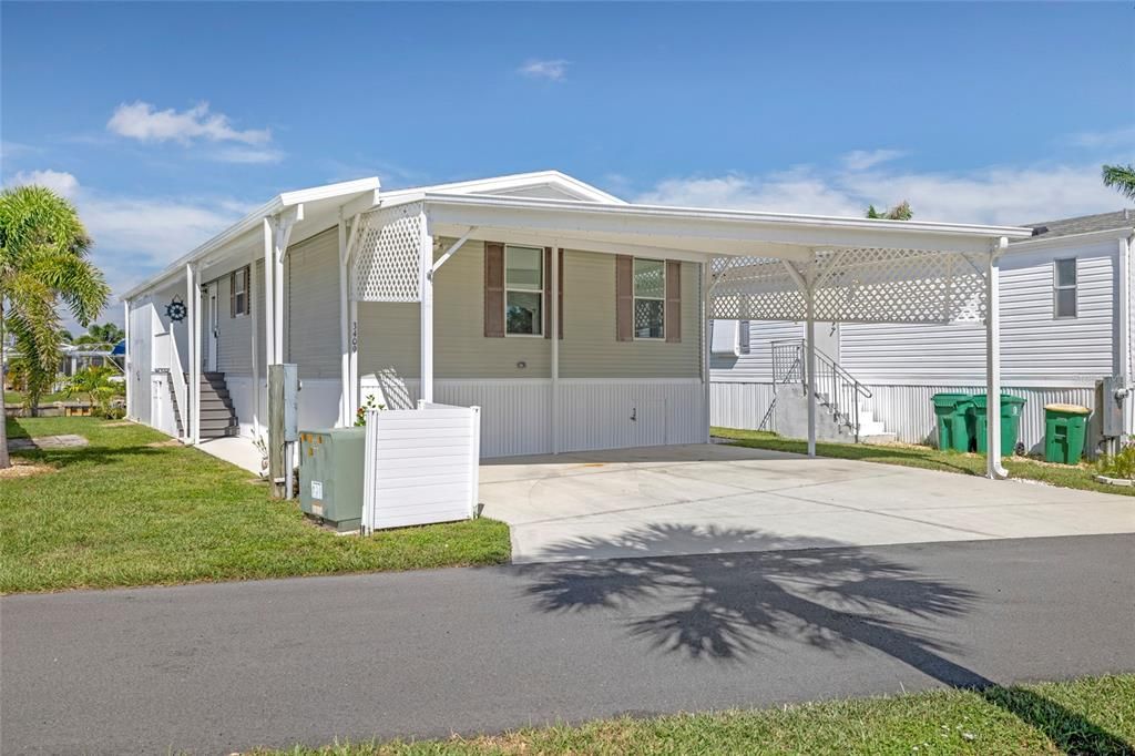 Recently Sold: $269,000 (2 beds, 2 baths, 1080 Square Feet)