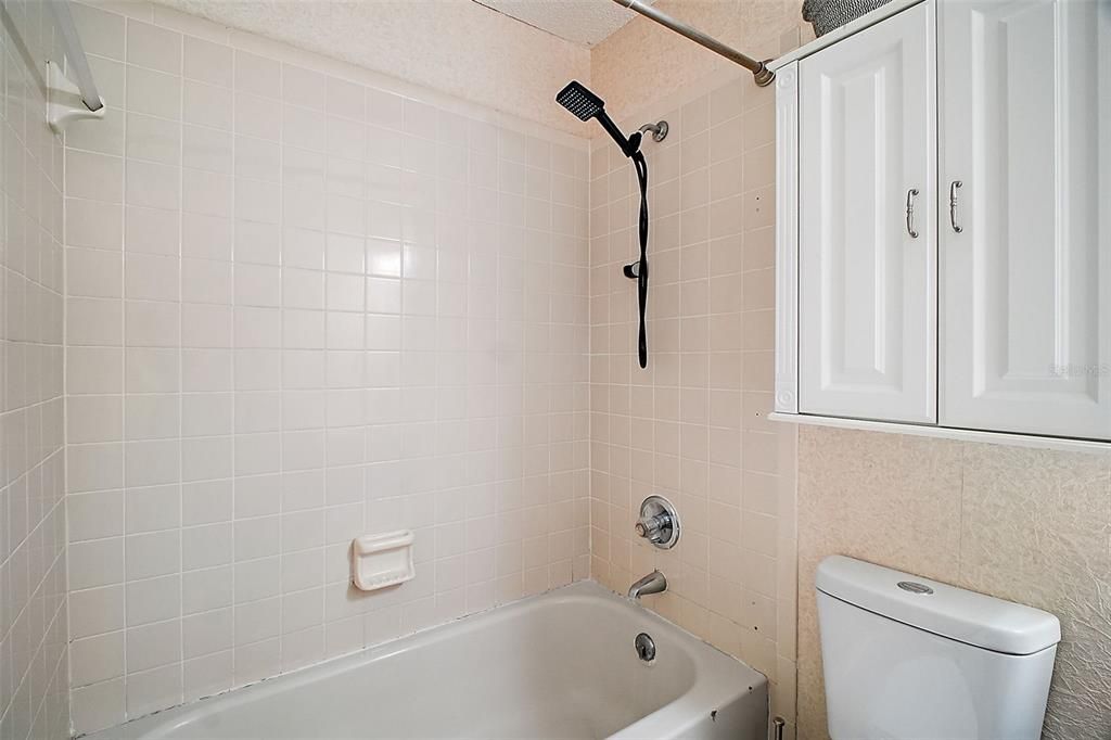 待售: $250,000 (3 贝兹, 2 浴室, 1475 平方英尺)