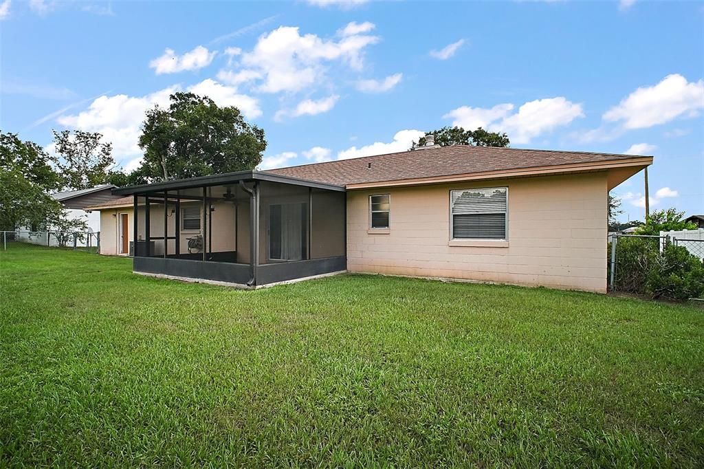 待售: $250,000 (3 贝兹, 2 浴室, 1475 平方英尺)