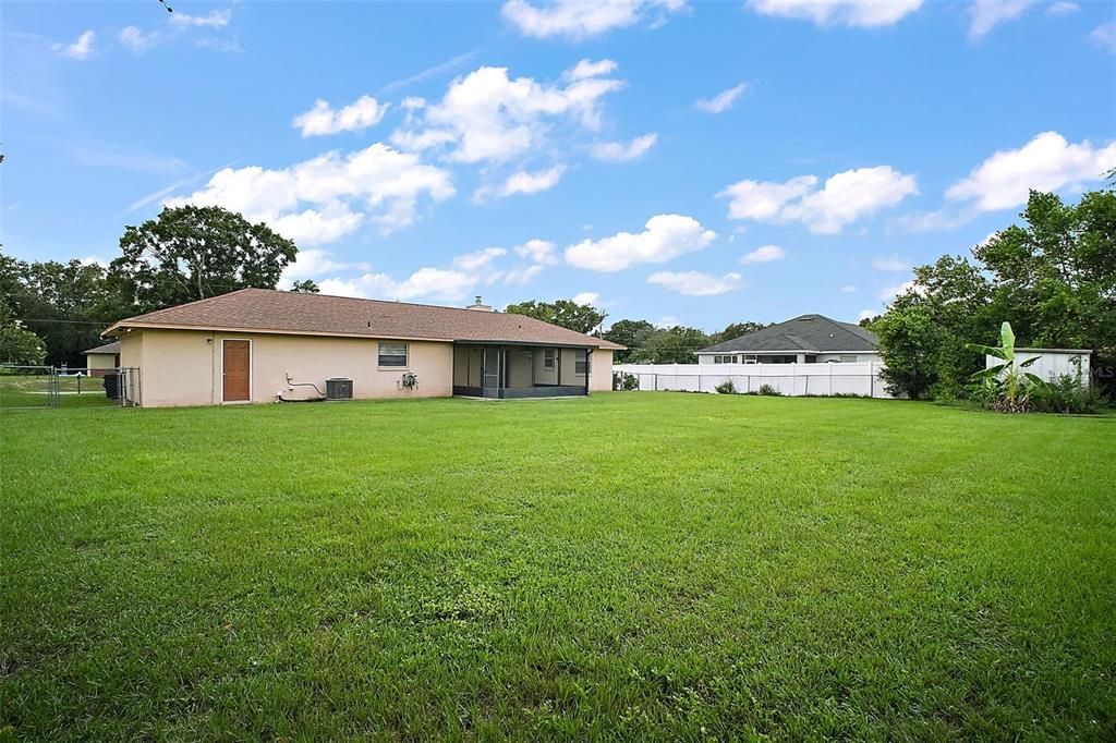 待售: $250,000 (3 贝兹, 2 浴室, 1475 平方英尺)