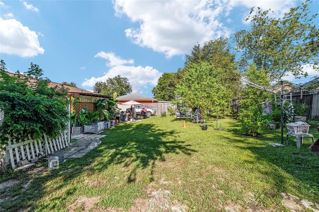 待售: $180,000 (2 贝兹, 2 浴室, 943 平方英尺)