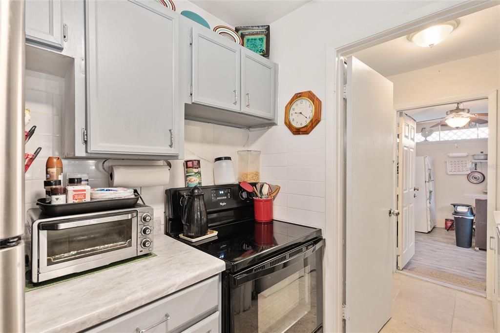 待售: $180,000 (2 贝兹, 2 浴室, 943 平方英尺)