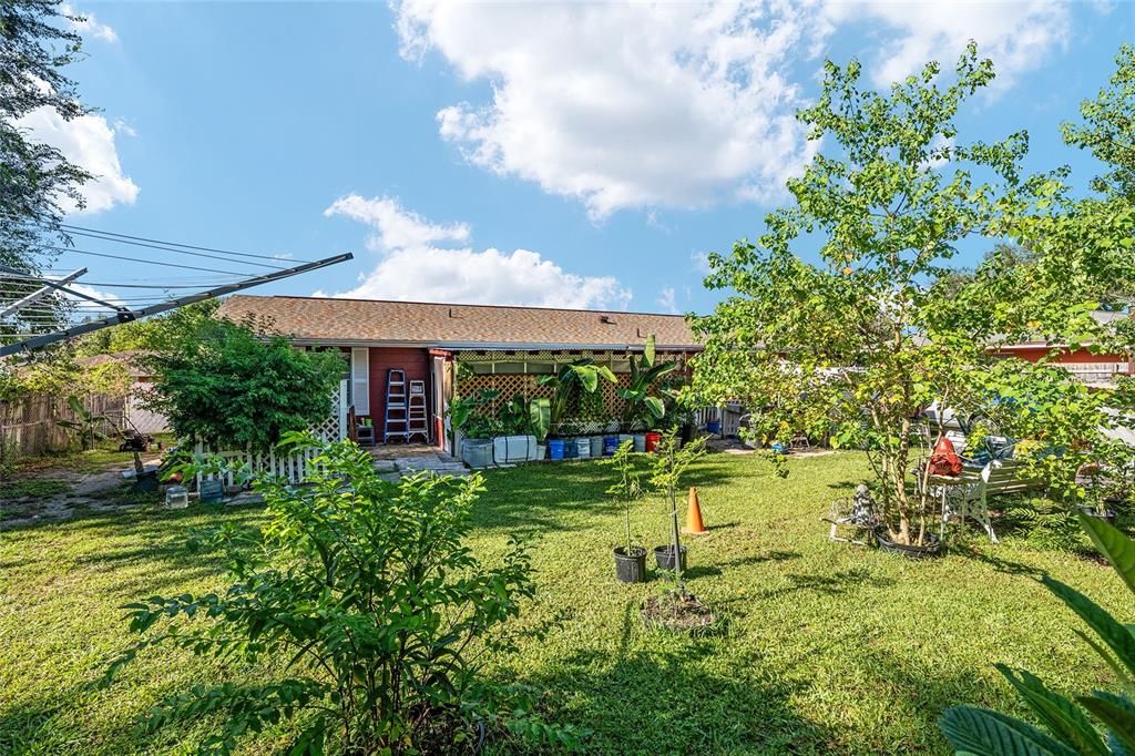 待售: $180,000 (2 贝兹, 2 浴室, 943 平方英尺)