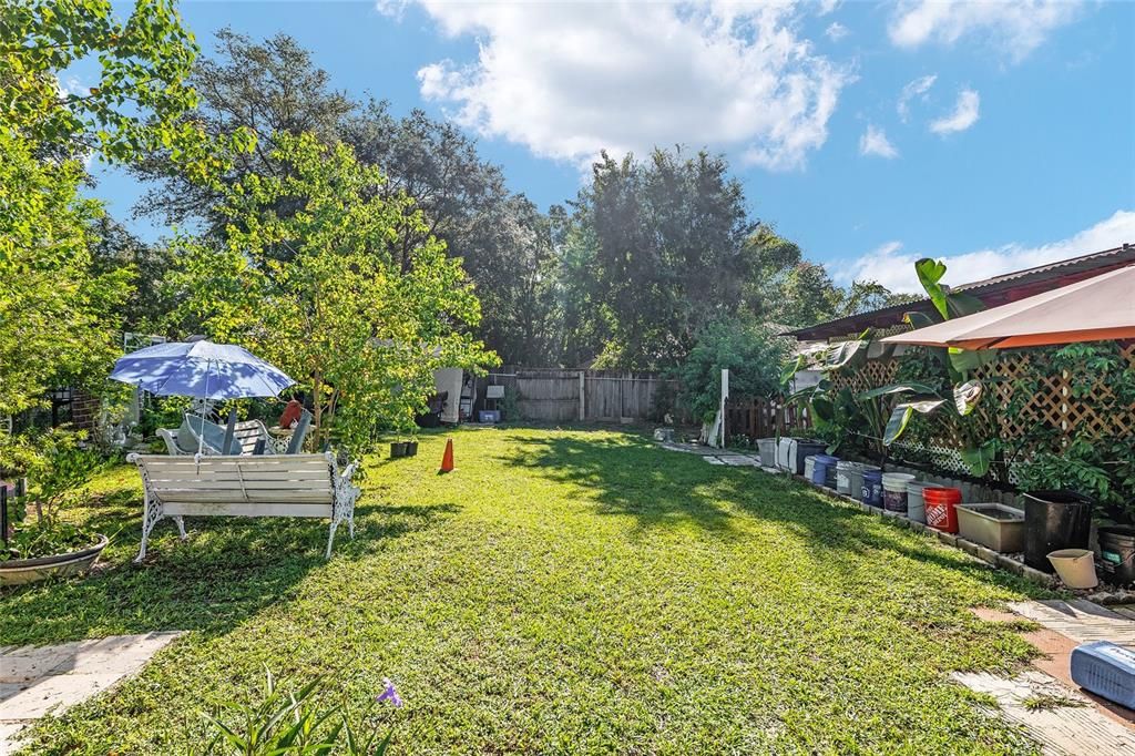 待售: $180,000 (2 贝兹, 2 浴室, 943 平方英尺)