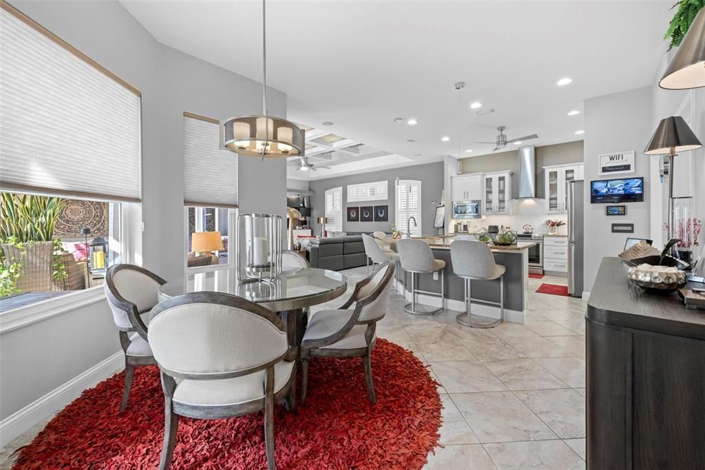 Под контрактом: $799,000 (3 спален, 4 ванн, 2602 Квадратных фут)