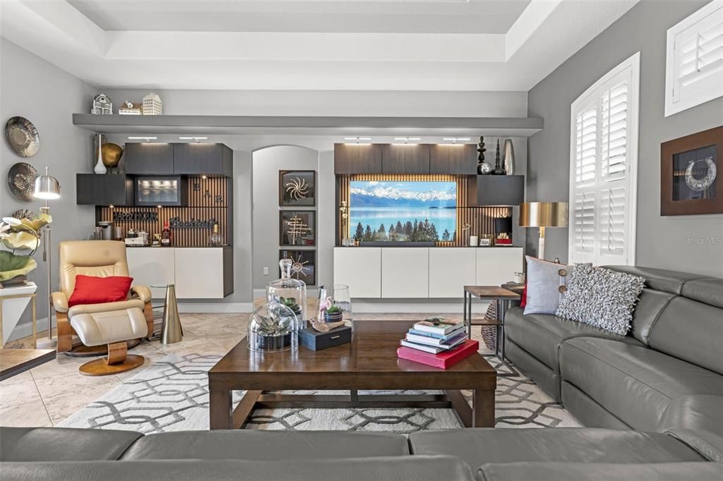 Под контрактом: $799,000 (3 спален, 4 ванн, 2602 Квадратных фут)