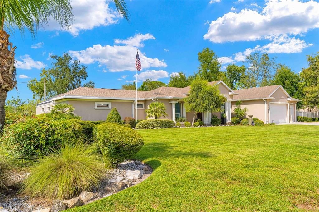 Под контрактом: $799,000 (3 спален, 4 ванн, 2602 Квадратных фут)