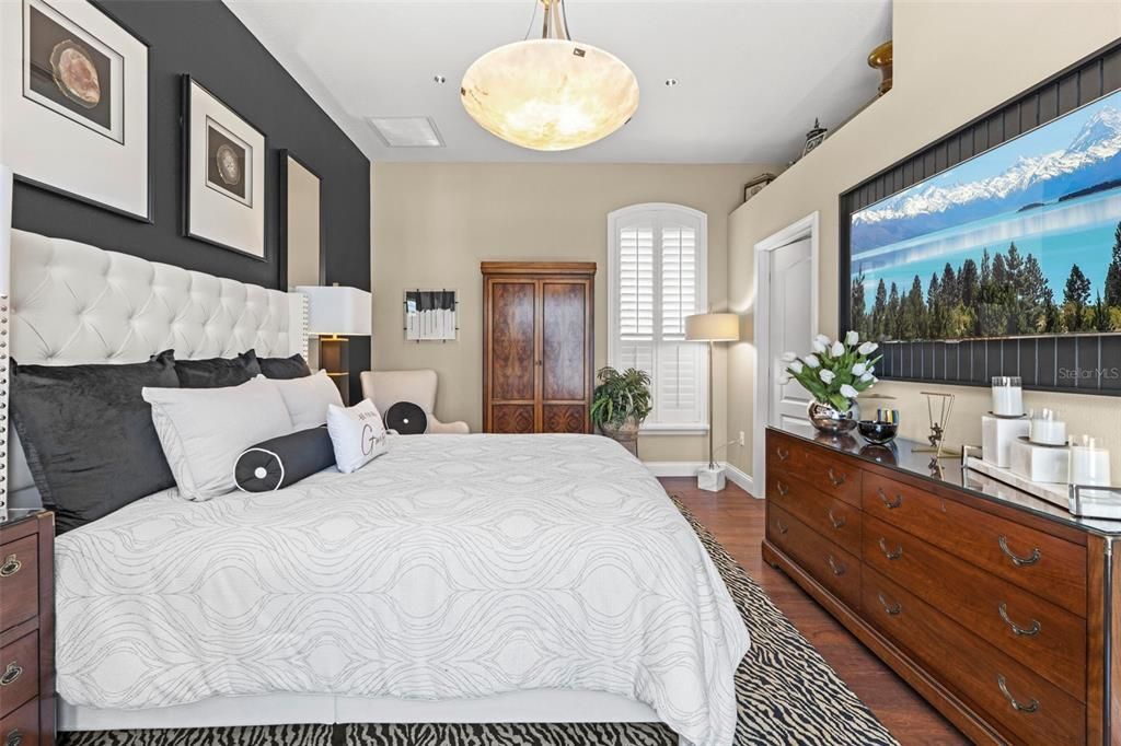 Под контрактом: $799,000 (3 спален, 4 ванн, 2602 Квадратных фут)