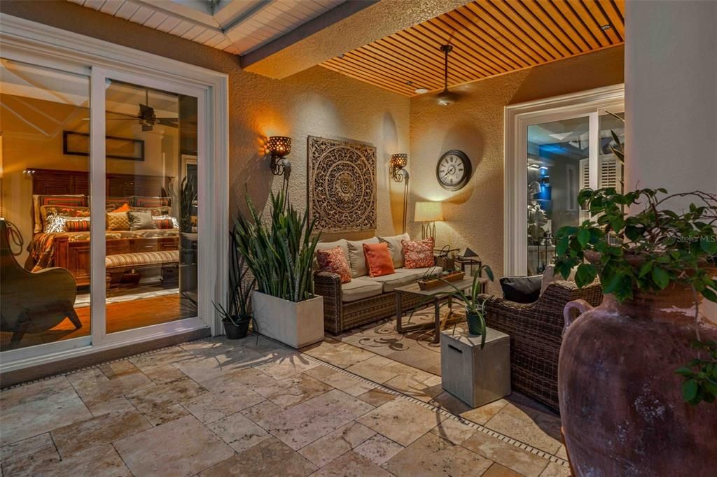 Под контрактом: $799,000 (3 спален, 4 ванн, 2602 Квадратных фут)