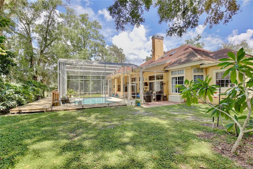 Active With Contract: $735,000 (5 beds, 3 baths, 4242 Square Feet)