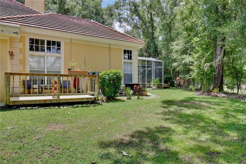 Active With Contract: $735,000 (5 beds, 3 baths, 4242 Square Feet)