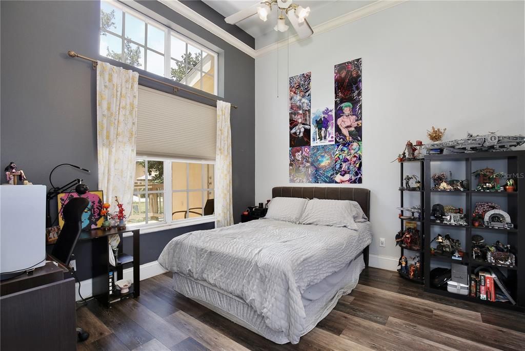 Active With Contract: $735,000 (5 beds, 3 baths, 4242 Square Feet)