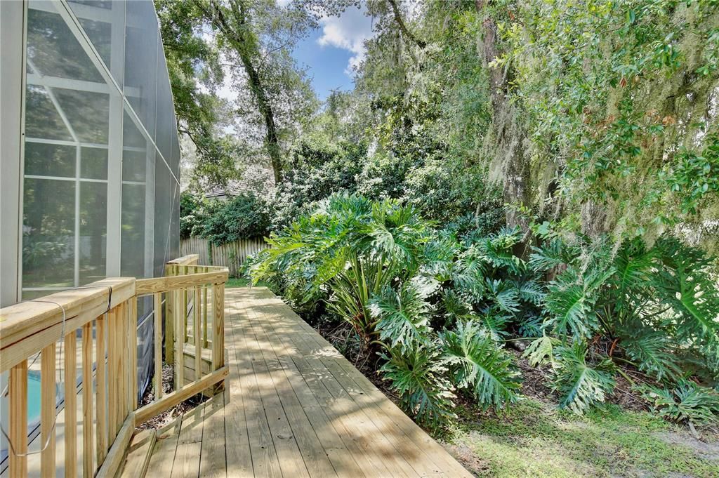 Active With Contract: $735,000 (5 beds, 3 baths, 4242 Square Feet)