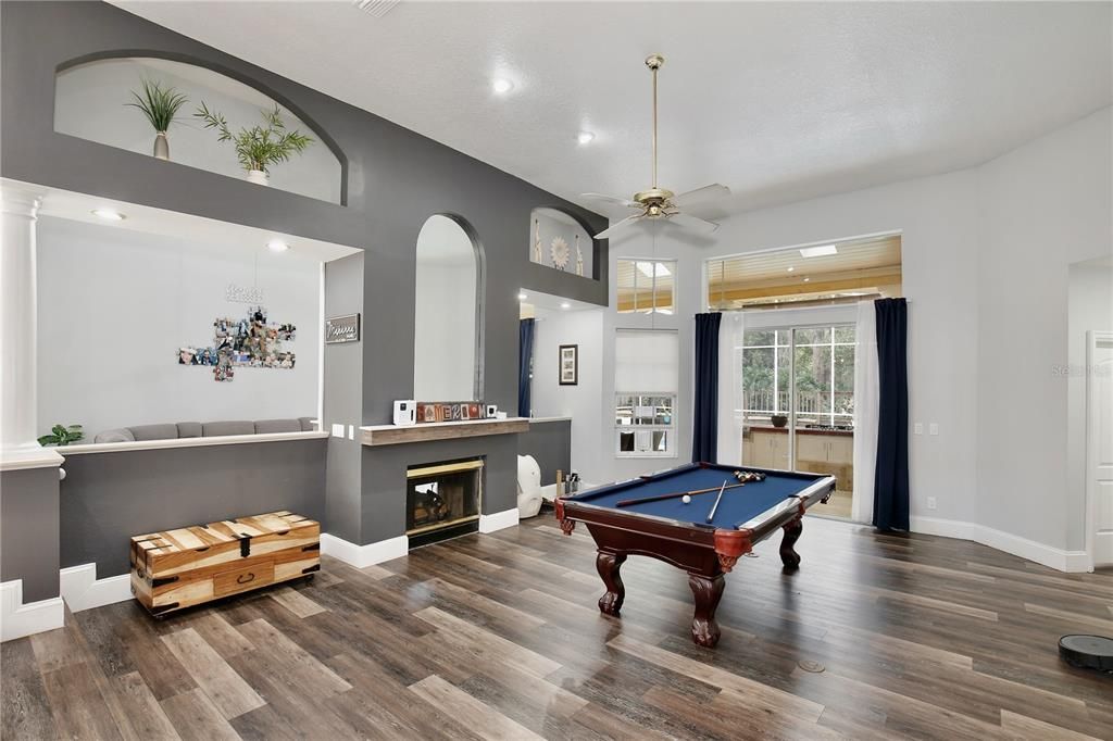 Active With Contract: $735,000 (5 beds, 3 baths, 4242 Square Feet)