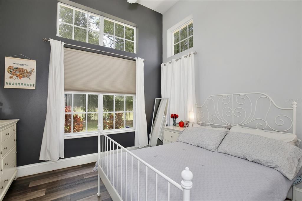 Active With Contract: $735,000 (5 beds, 3 baths, 4242 Square Feet)