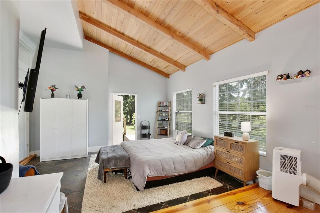 Active With Contract: $735,000 (5 beds, 3 baths, 4242 Square Feet)