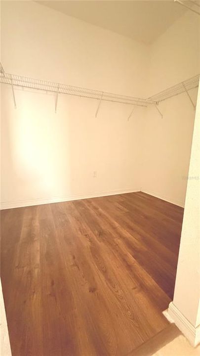 For Sale: $255,500 (3 beds, 2 baths, 1629 Square Feet)