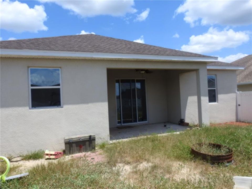 For Sale: $255,500 (3 beds, 2 baths, 1629 Square Feet)