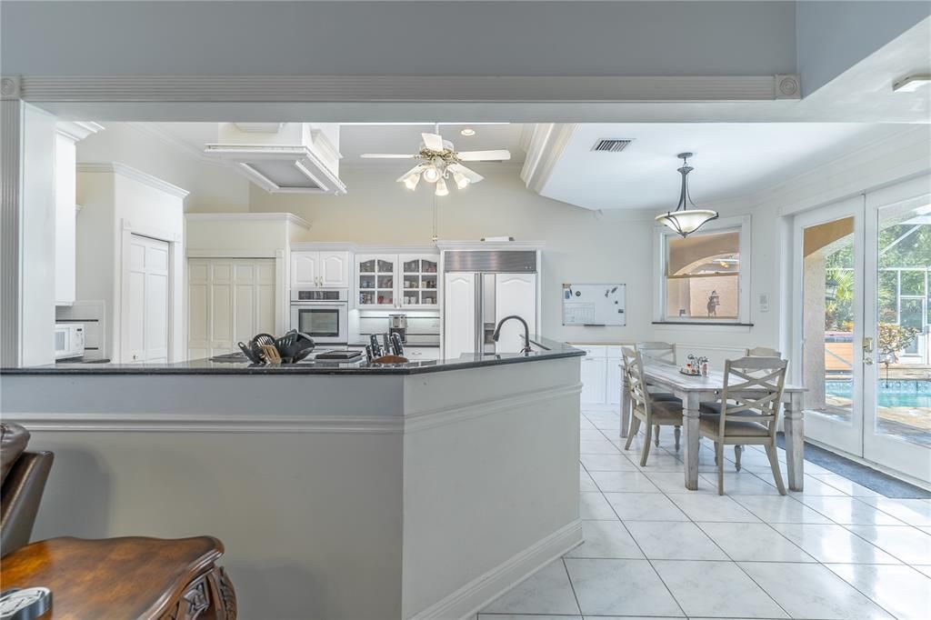 En Venta: $1,275,000 (5 camas, 4 baños, 5308 Pies cuadrados)