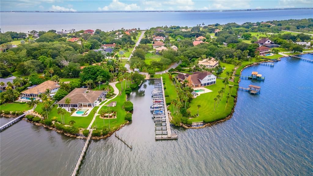 En Venta: $1,275,000 (5 camas, 4 baños, 5308 Pies cuadrados)