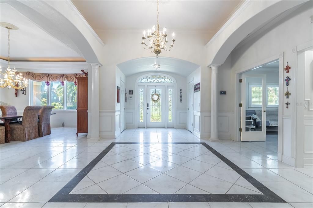 En Venta: $1,275,000 (5 camas, 4 baños, 5308 Pies cuadrados)