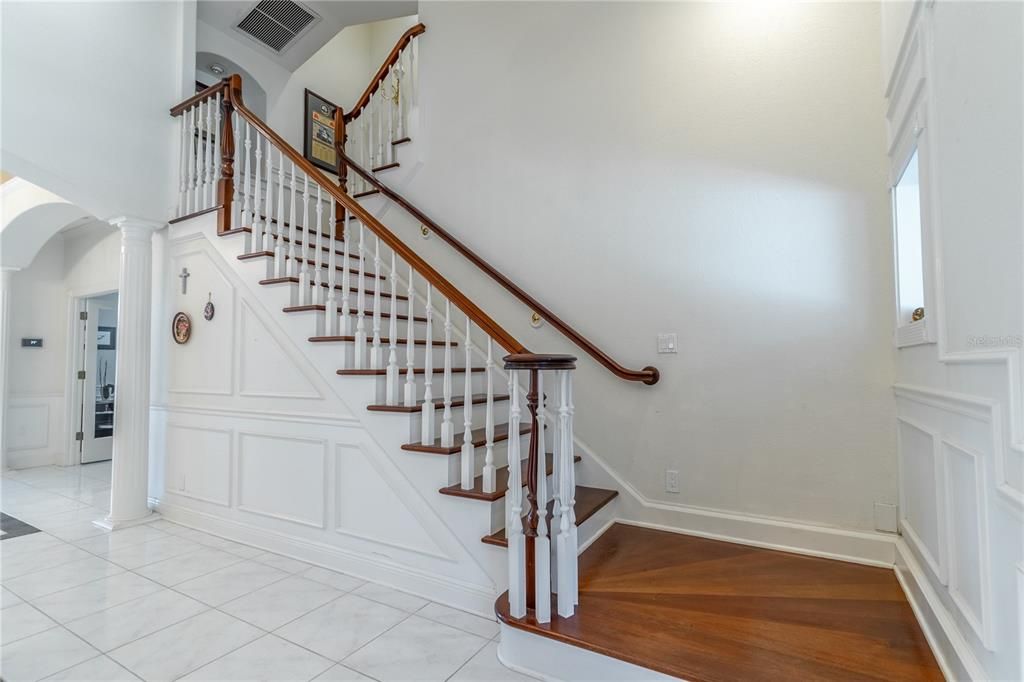 En Venta: $1,275,000 (5 camas, 4 baños, 5308 Pies cuadrados)