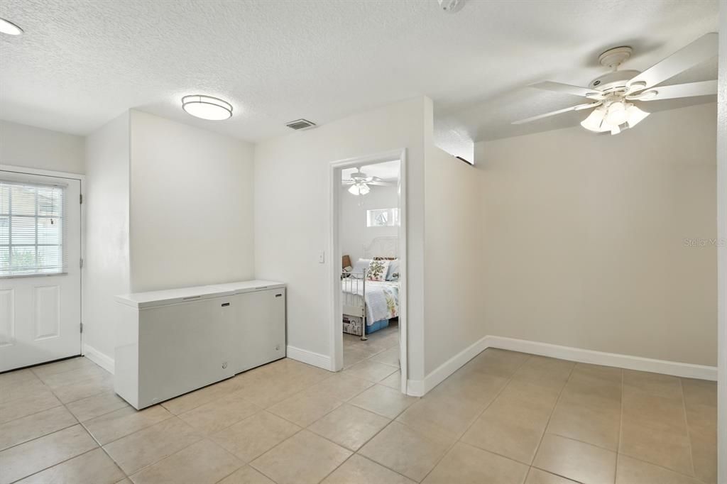 Active With Contract: $670,000 (6 beds, 4 baths, 2282 Square Feet)