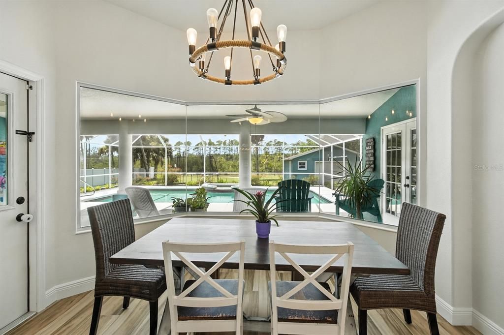 Active With Contract: $670,000 (6 beds, 4 baths, 2282 Square Feet)