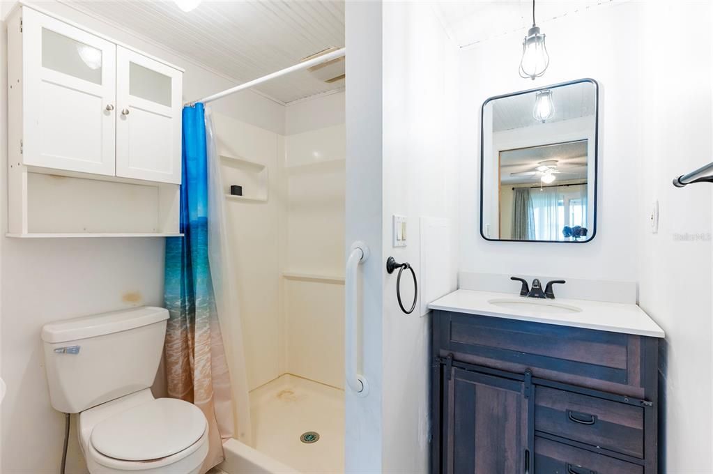 For Sale: $287,000 (3 beds, 2 baths, 1517 Square Feet)